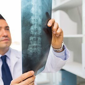 We offer convenient, on-site x-ray (radiography) imaging to allow our physicians to quickly and accurately diagnose a range of health conditions.